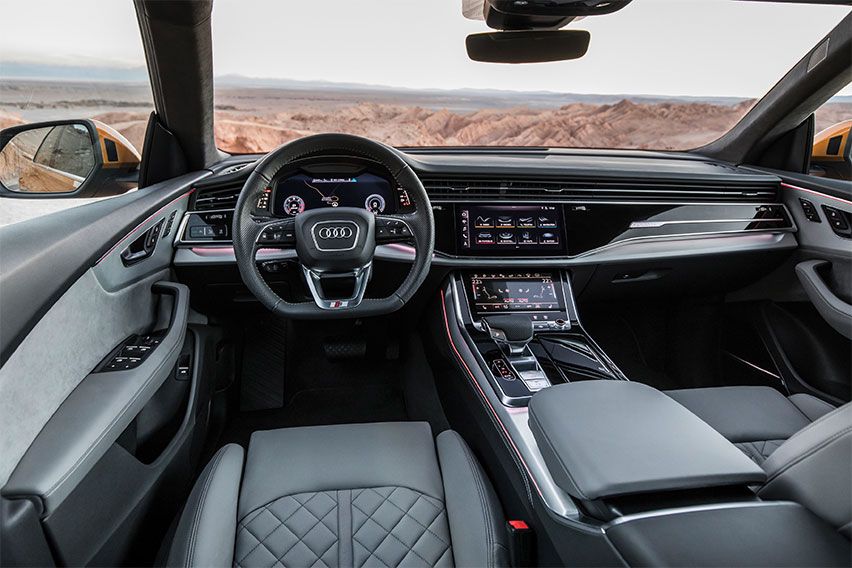 Audi Q8 cabin