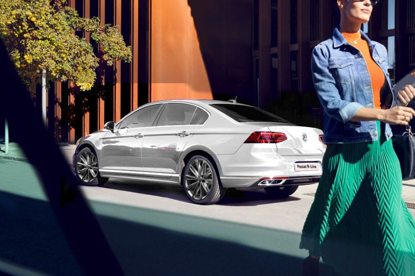 Volkswagen Passat R-Line rear