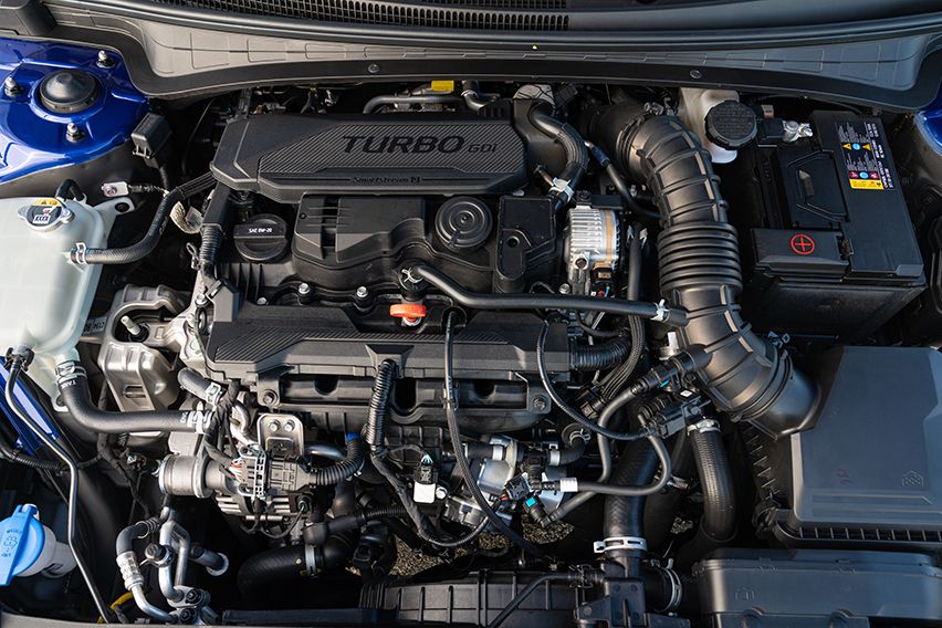 Hyunda Elantra N Line body photo 4