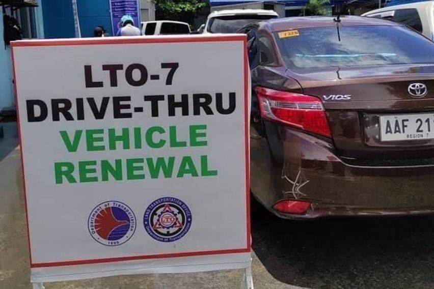 LOOK: LTO in Mandaue City offers drive-thru services