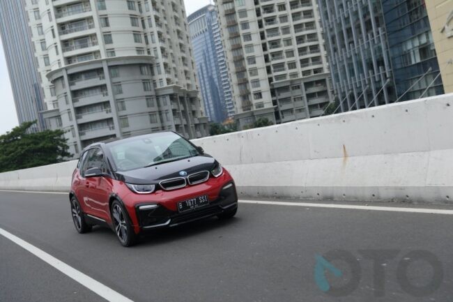 2020/08/BMW-i3S-2020-Roadtest32.jpg