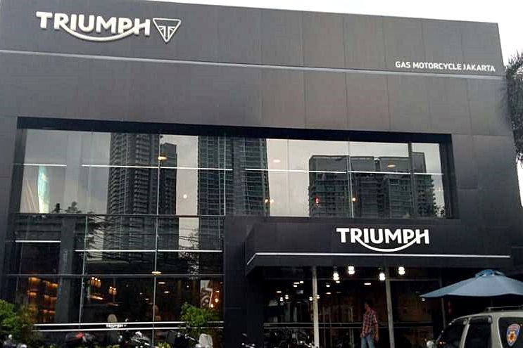 Showroom Triumph Jakarta