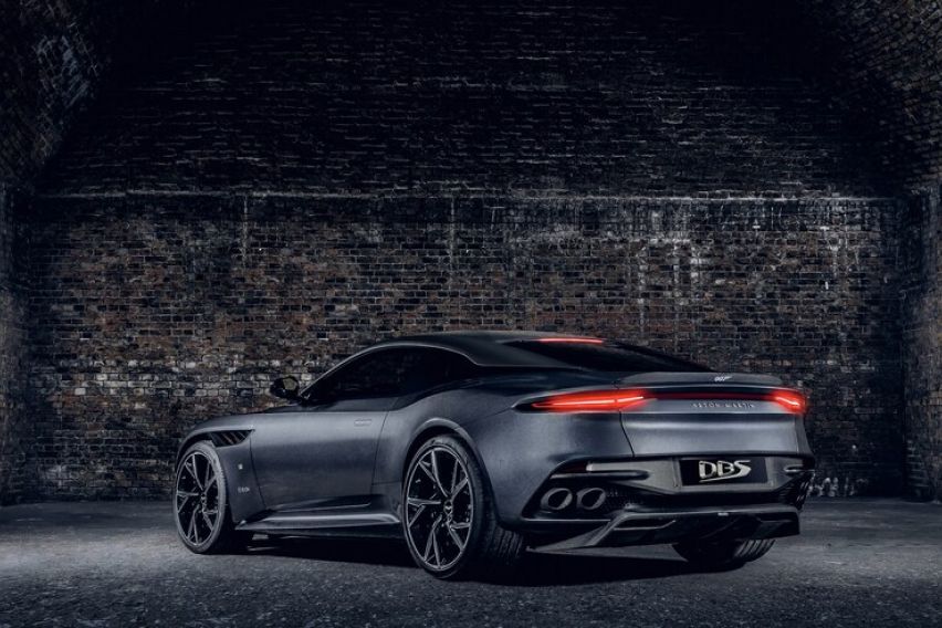 Aston Martin DBS Superleggera rear