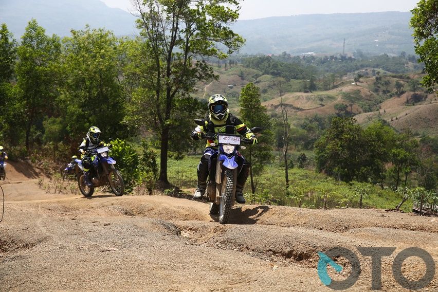 Test off road Yamaha WR 155 R