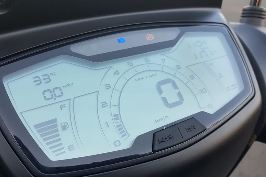 Piaggio medley instrument cluster