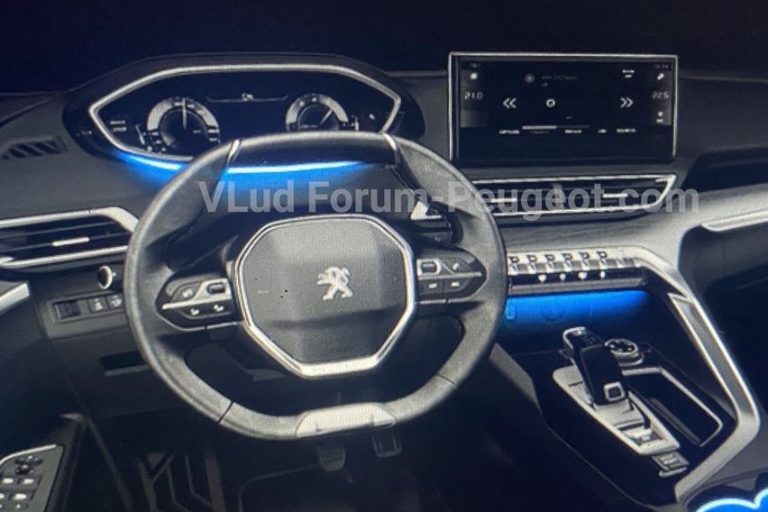 peugeot 3008 interior