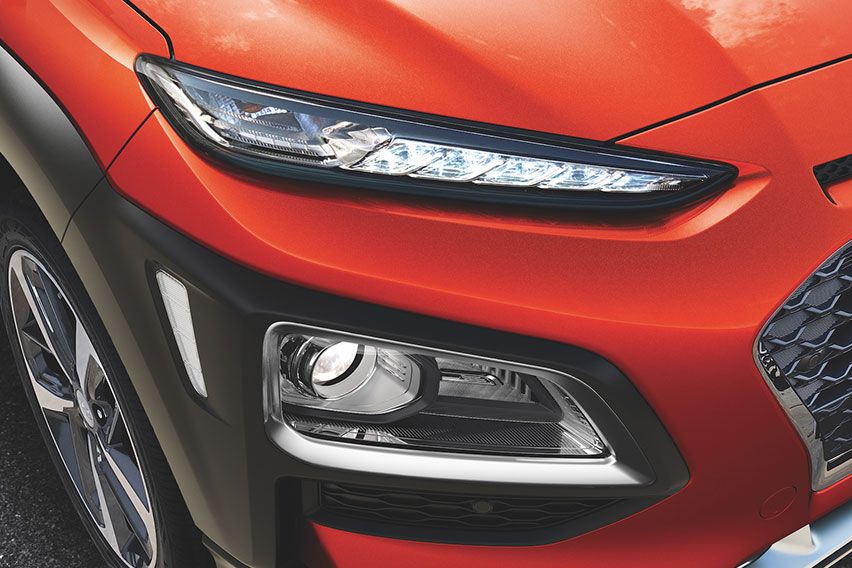 Hyundai Kona headlight