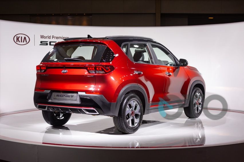 kia sonet rear