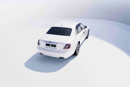 10 Fakta Menarik Rolls Royce Ghost Generasi Terbaru