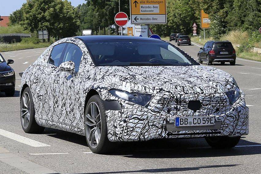  2020 Mercedes EQS spotted wearing camouflage 