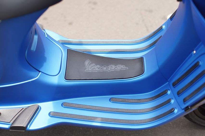footpeg vespa s 125