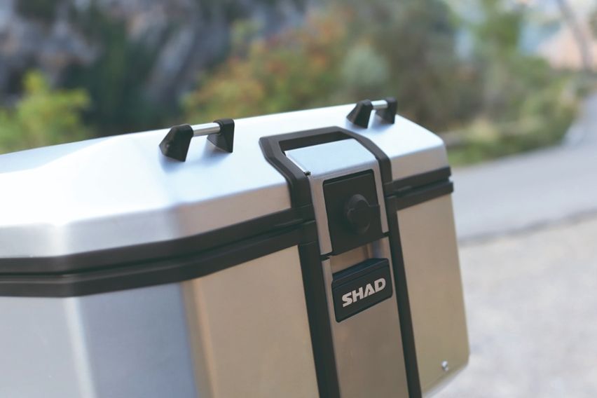 Shad Terra, Boks Motor Serbaguna Berbahan Alumunium