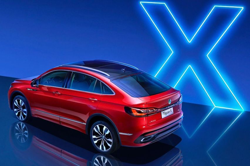 2021 Volkswagen Tiguan X rear