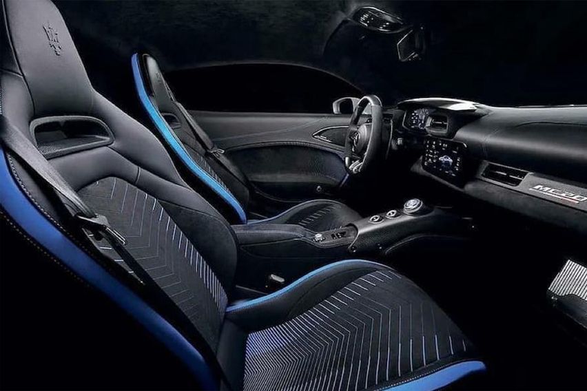 Maserati MC20 interior