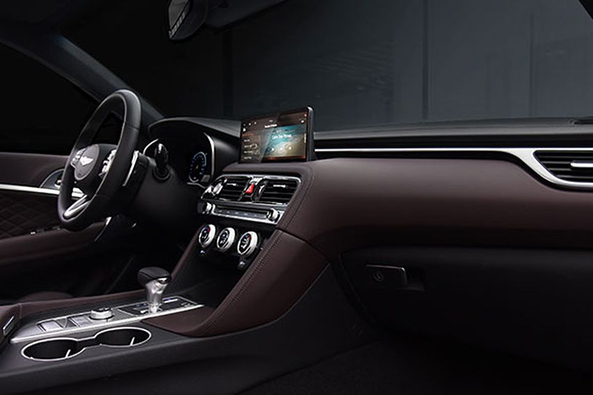 Genesis-G70-body-photo-3