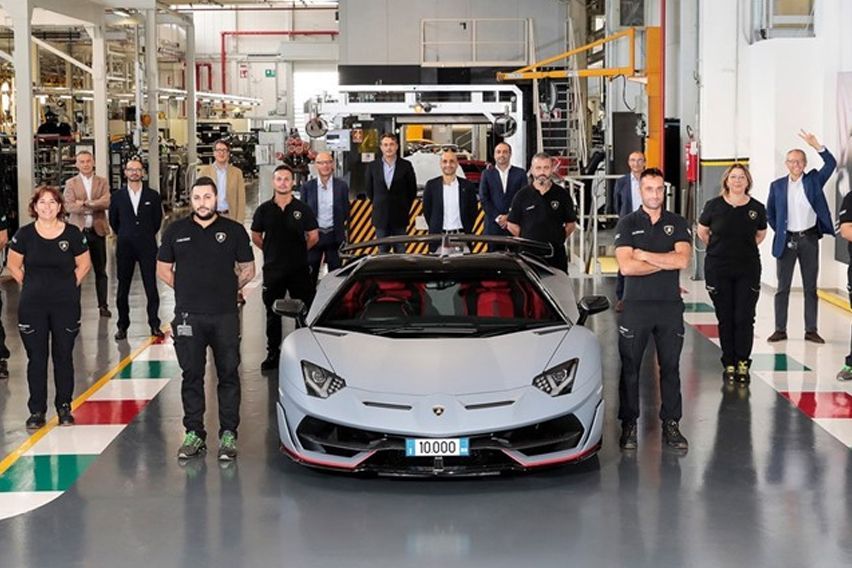 Lamborghini Aventador hits 10k production milestone