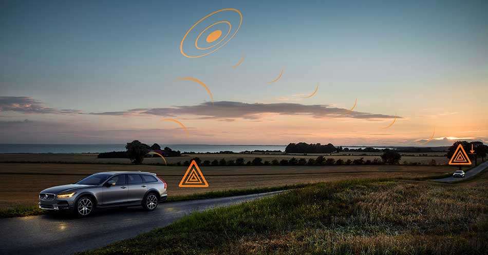 Volvo connected safety