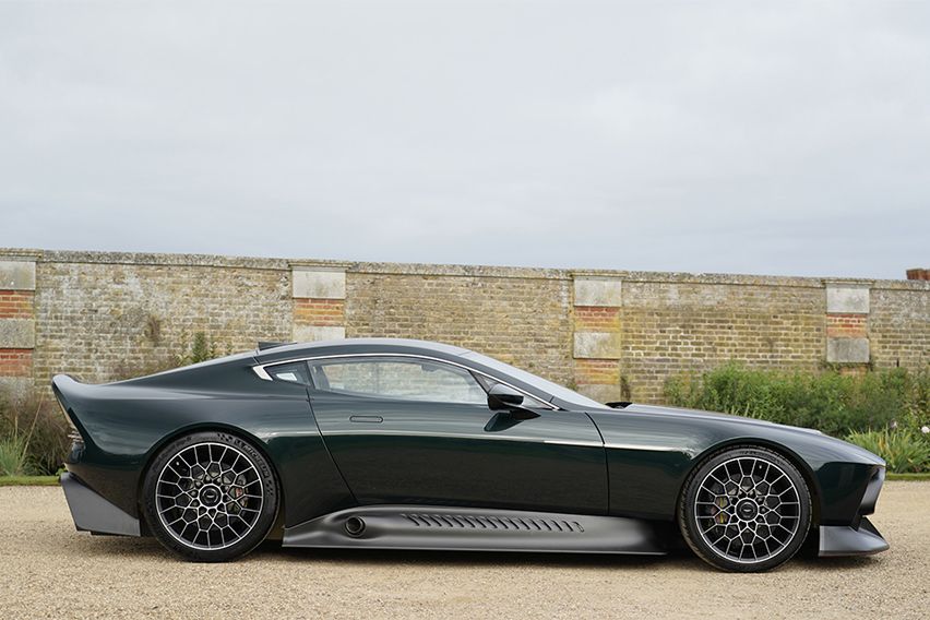 Aston Martin V12 Victor side