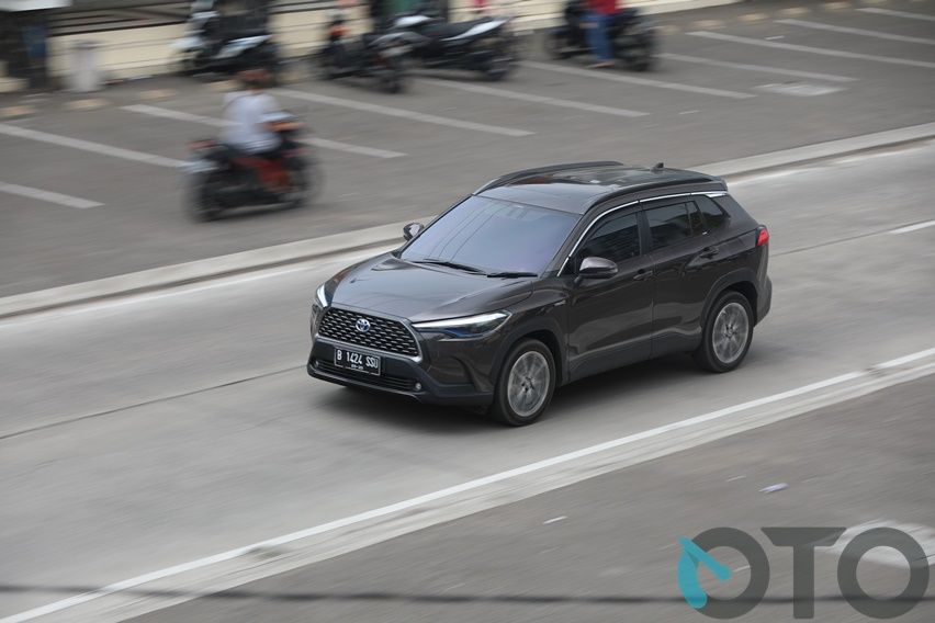 Road test Corolla Cross hybrid