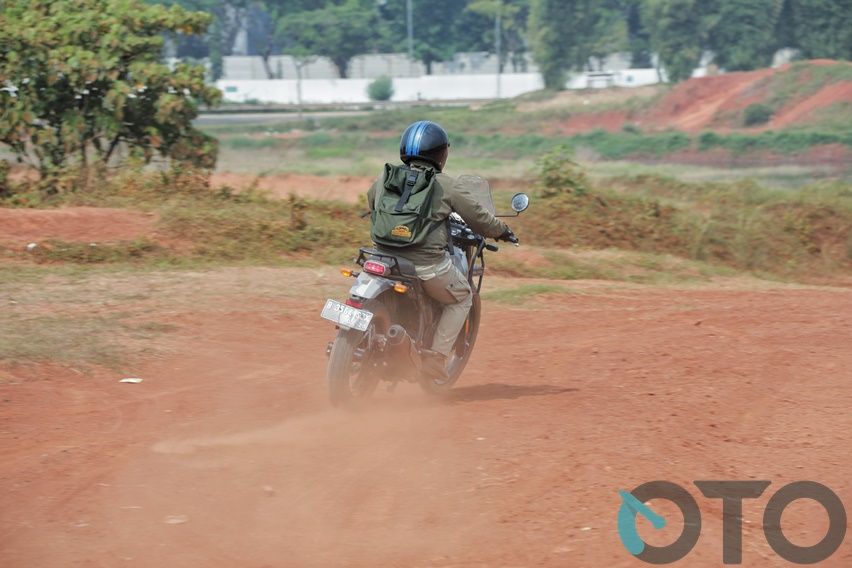 Review Royal Enfield Himalayan