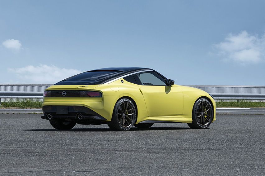 Nissan-Z-Proto-body-photo-2