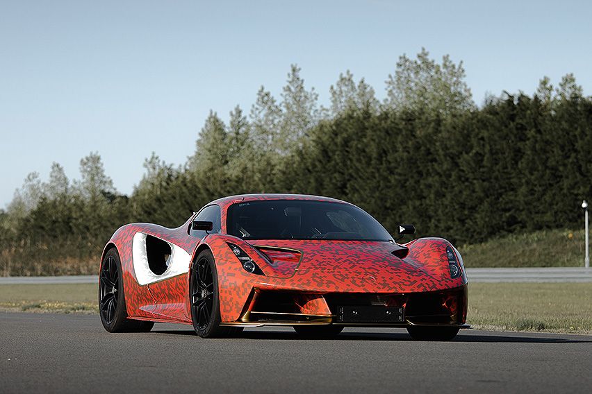 Lotus-Evija-body-photo-2