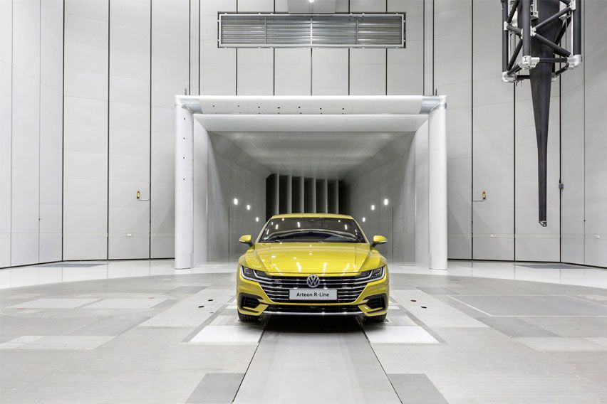 VW Arteon front