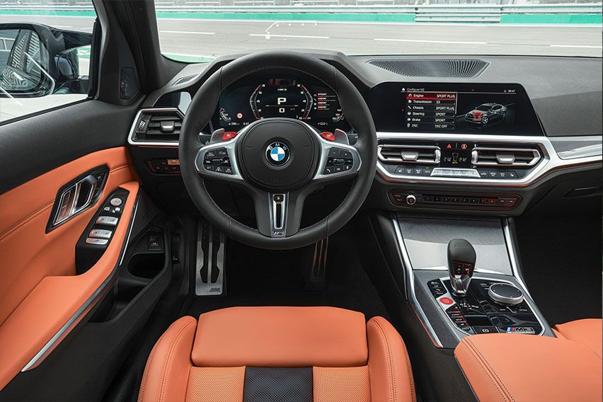 BMW M3 STEERING WHEEL