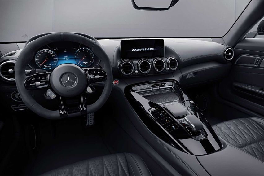 Mercedes-AMG GT cabin
