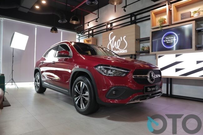 2020/09/Mercedes-Benz-GLA-200-Progressive-Line-2020-1.jpg