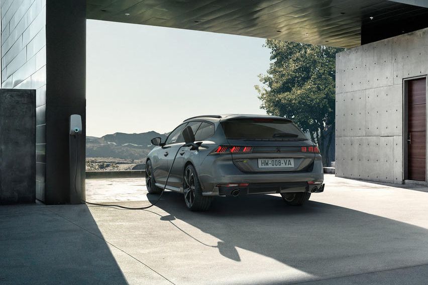 Peugeot PSE 508 SW rear