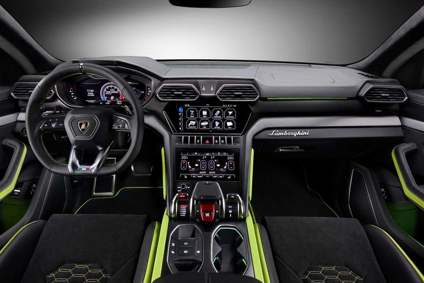 2021 Lamborghini Urus Graphite Capsule cabin