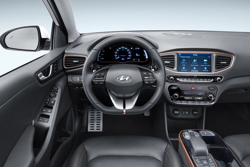 Hyundai Ioniq interior