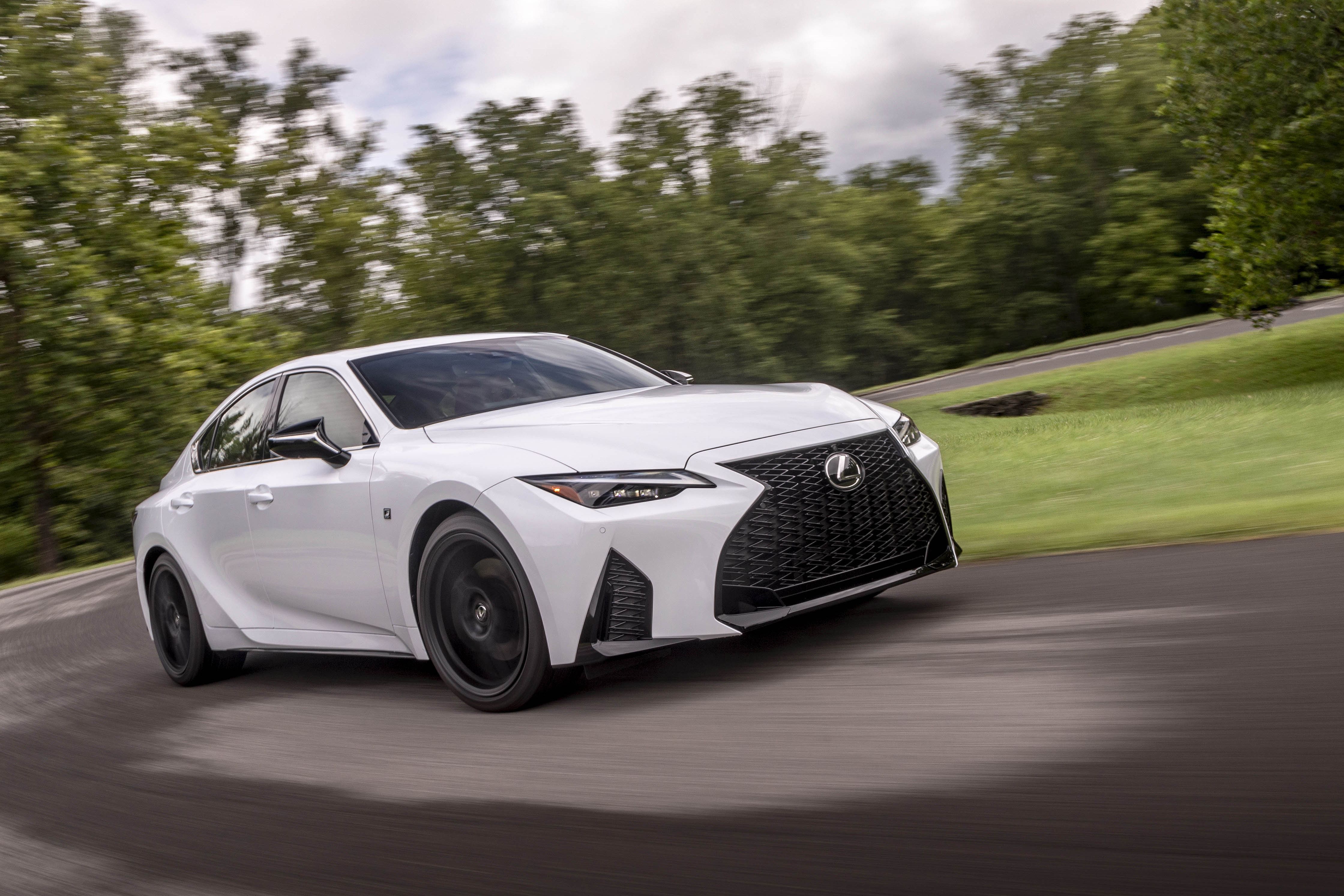 2021 IS debuts new Lexus Driving Signature and now has LSS+ 2.5