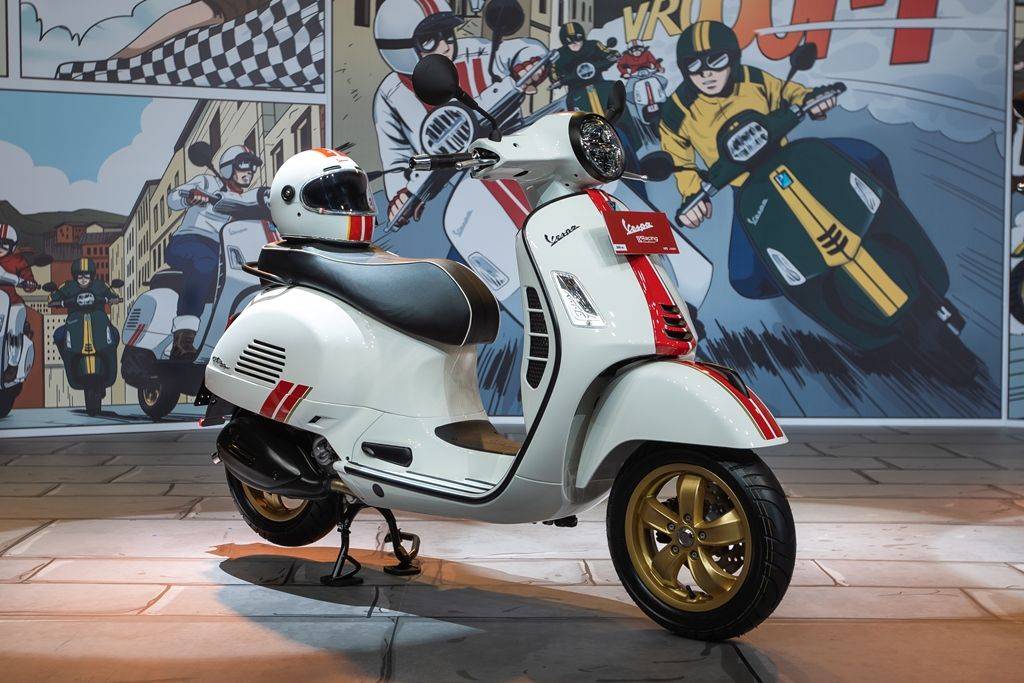 Piaggio Indonesia Rilis Vespa Edisi Racing Sixties Harga Mulai Rp 54 6 Juta