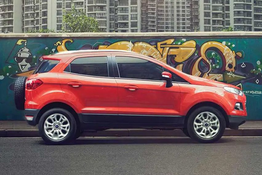 Ford EcoSport side