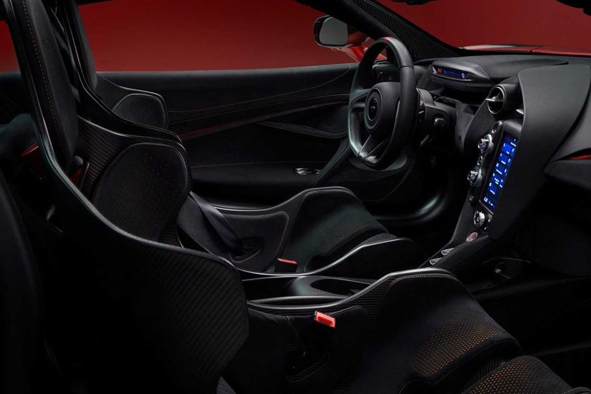 McLaren 765LT Strata Theme cabin