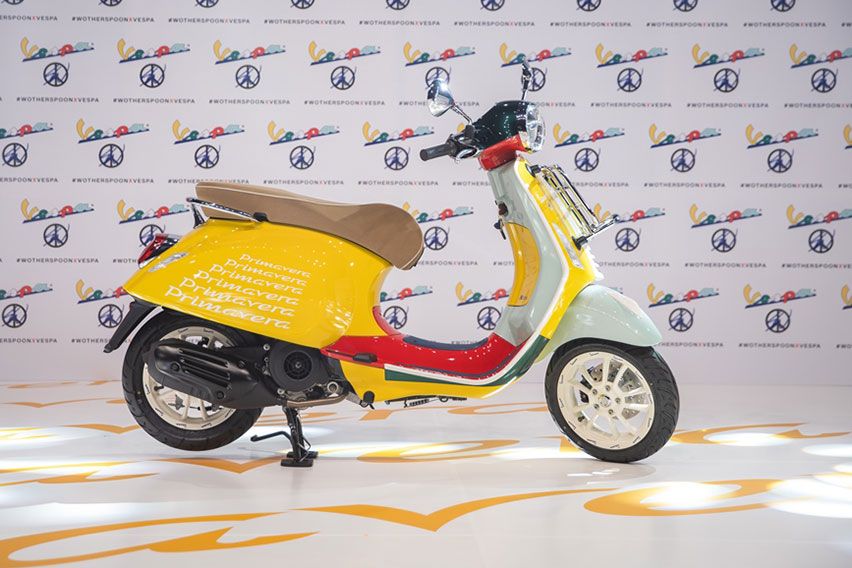 Vespa Primavera X Sean Wotherspoon