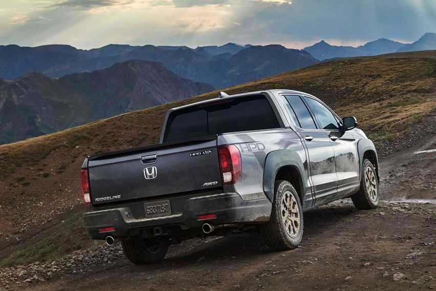 2021 Honda Ridgeline rear