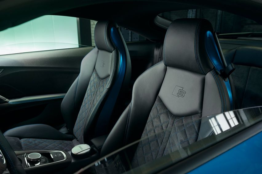 Audi TT  S line competition plus seats