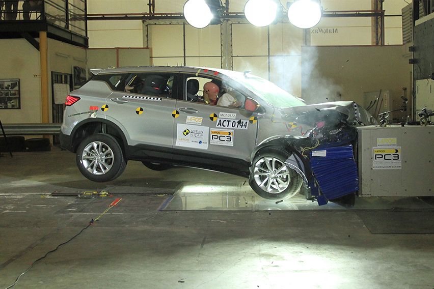 Proton X50 crash test