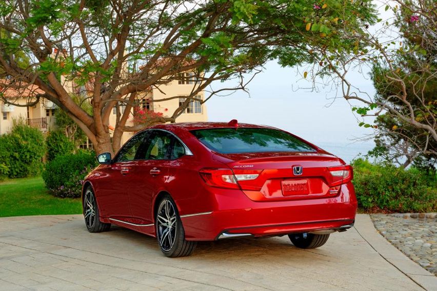 2021 Honda Accord rear