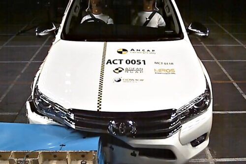 Toyota Hilux dan Fortuner Facelift 2020 Raih Lima Bintang Tes Tabrak Asean NCAP