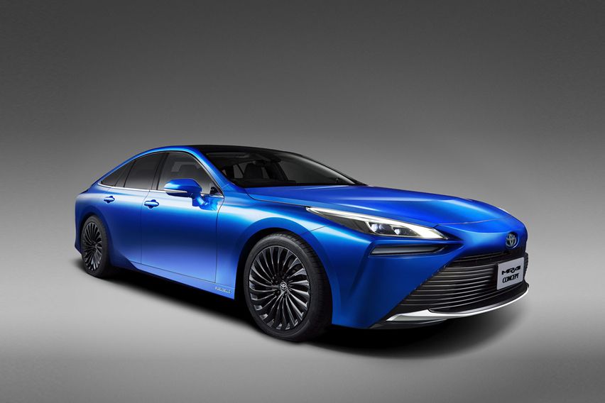 Toyota Mirai concept front