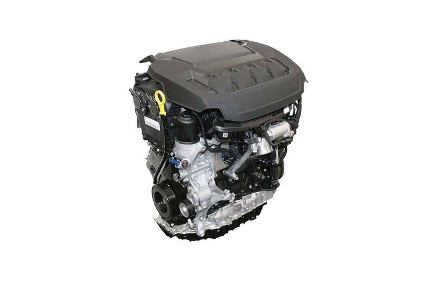 VW Passat R-Line engine
