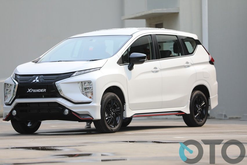 Mitsubishi Xpander Black Edition