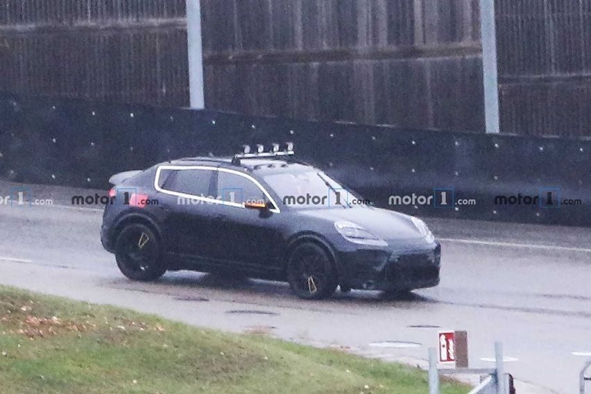 Spyshots Porsche Macan electric