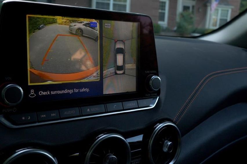 Nissan rear view camera