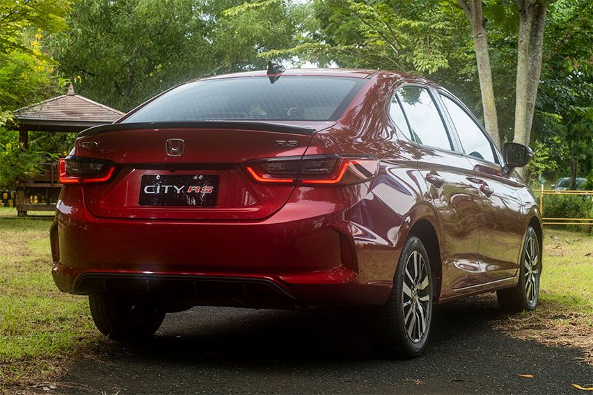 Honda City 1.5 RS CVT PH-by Ricky Ladia