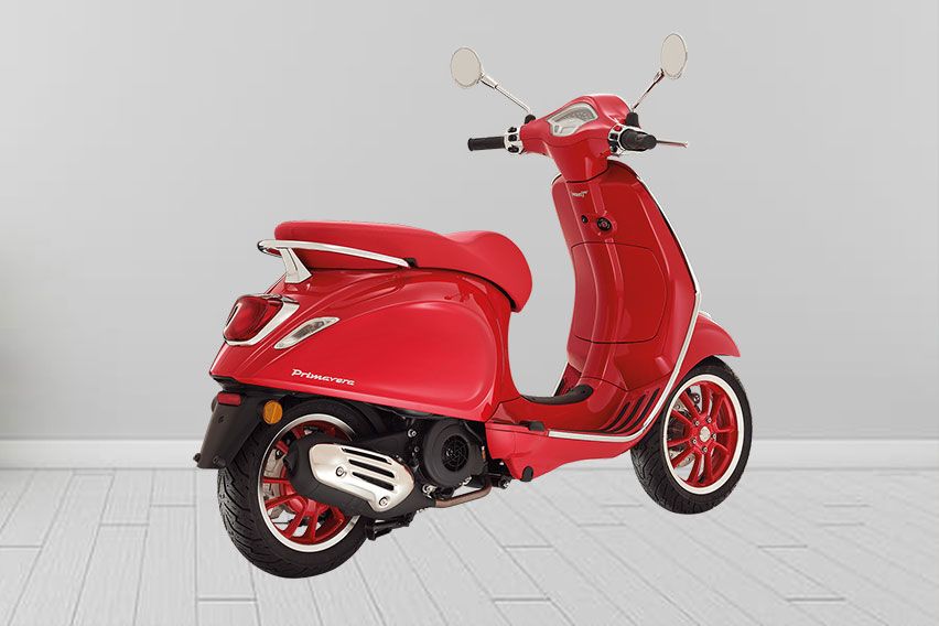 Vespa Primavera (RED)